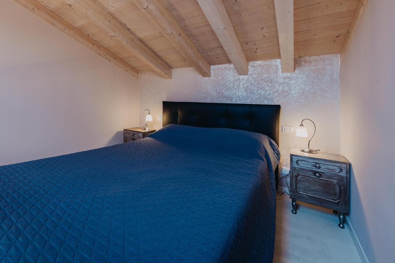 Le Due Dame Hotel Manerba del Garda Luaran gambar