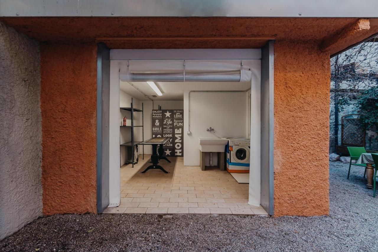 Le Due Dame Hotel Manerba del Garda Luaran gambar
