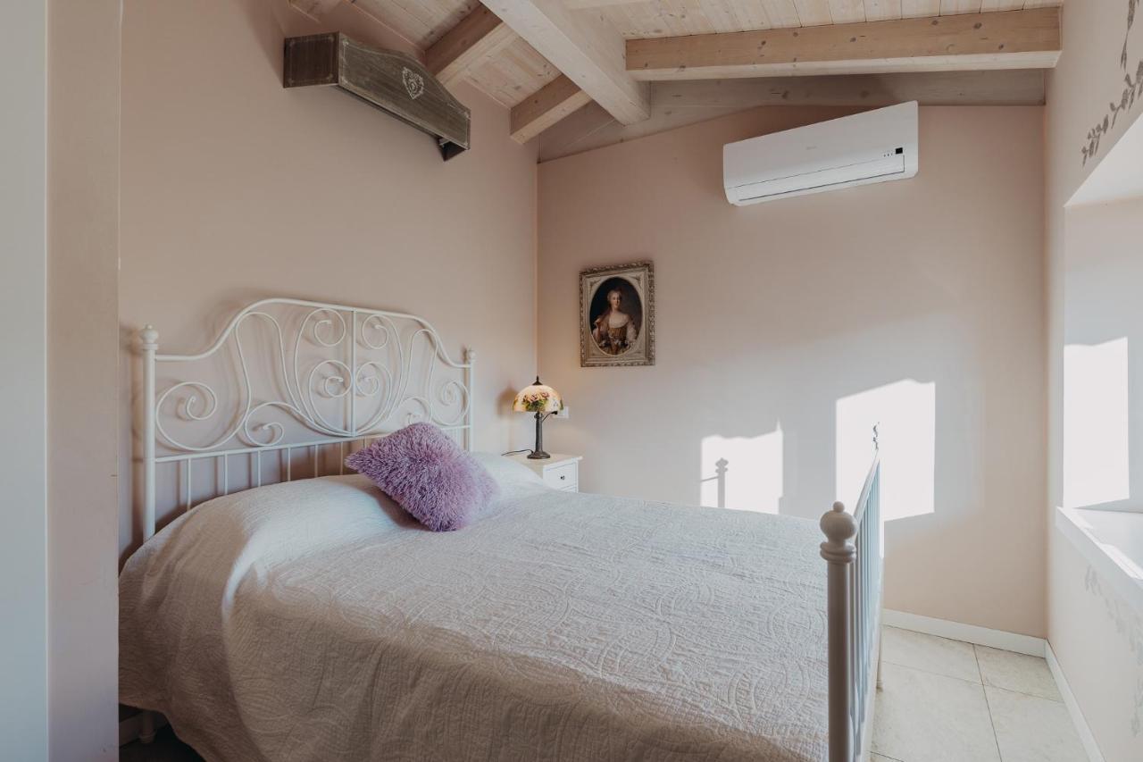 Le Due Dame Hotel Manerba del Garda Luaran gambar