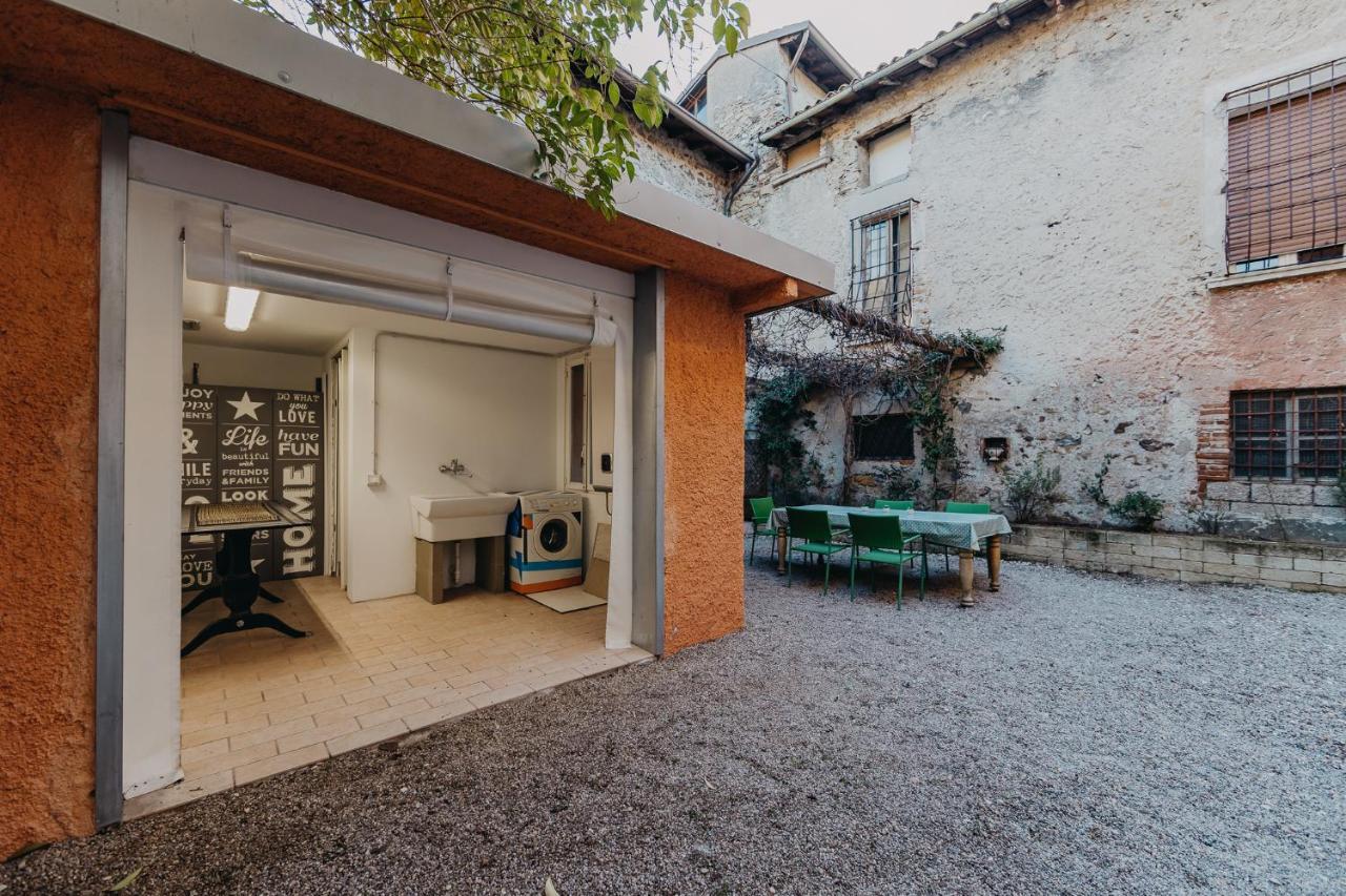 Le Due Dame Hotel Manerba del Garda Luaran gambar